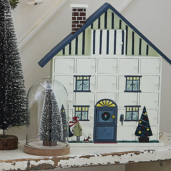 advent-ilaria-illustrated-square.jpg?sw=554&q=85