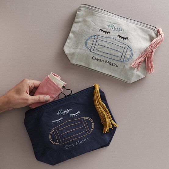 50-sewing-projects_face-pouch.jpg?sw=554&q=85