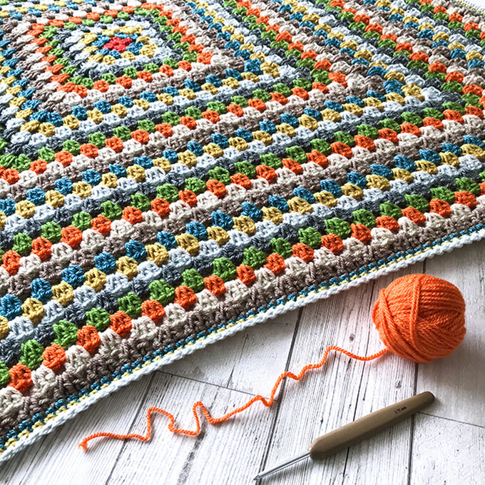 artisan-jacqueline-mcguire-autumn-granny-stitch-crochet-blanket.jpg?sw=680&q=85