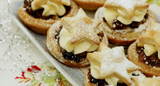 fast-mince-pies.jpg?sw=554&q=85