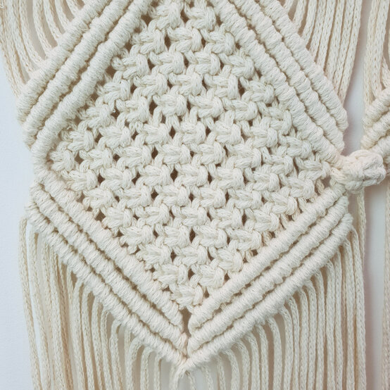 macrame_bridal_backdrop_macrame_32.jpg?sw=554&q=85