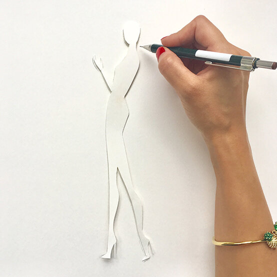 eleni_fashion-illustration_step2.jpg?sw=554&q=85
