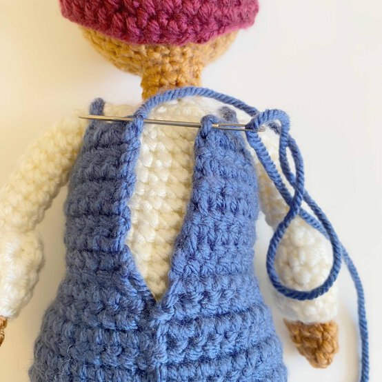 Idea_how-to-make-amigurumi-dolls_laila7c.jpg?sw=554&q=85