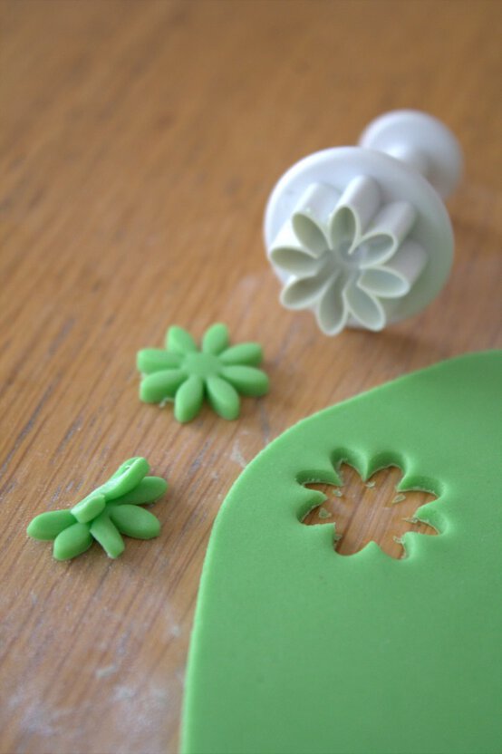 forest-cake-image-2.jpg?sw=554&q=85