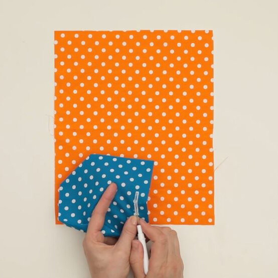 buttonpocket-step11.jpg?sw=554&q=85