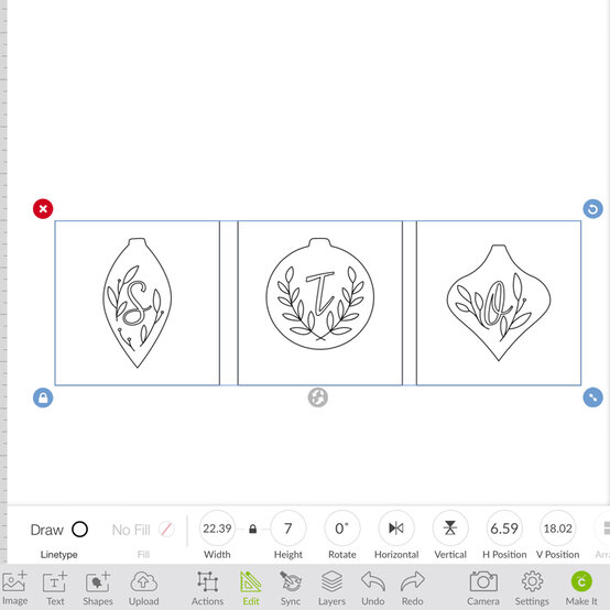 personalised-embroidered-decorations_step18.jpg?sw=554&q=85