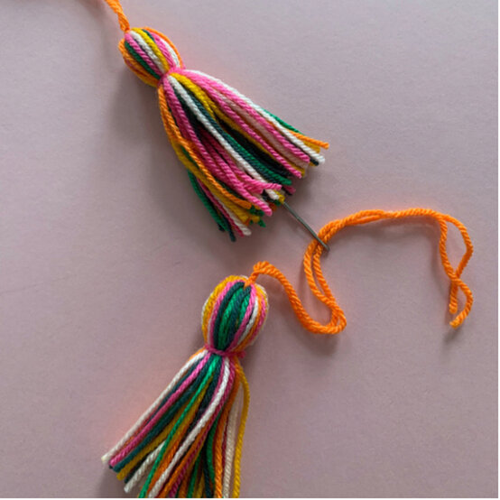 Ideas_How-to-make-a-tiered-tassel-garland_step_8_A.jpeg?sw=554&q=85