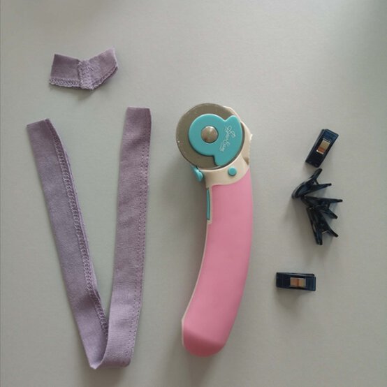 Ombre%20dyed%20children%27s%20dress_Step4_1.jpg?sw=554&q=85