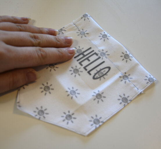 cricut_how_to_make_a_nursery_wall_hanging_step14_3.jpg?sw=554&q=85