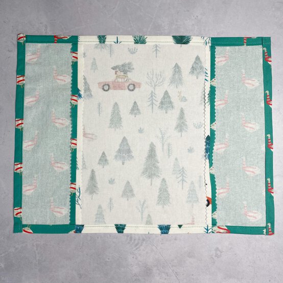 how-to-make-fabric-crackers_step8.jpg?sw=554&q=85