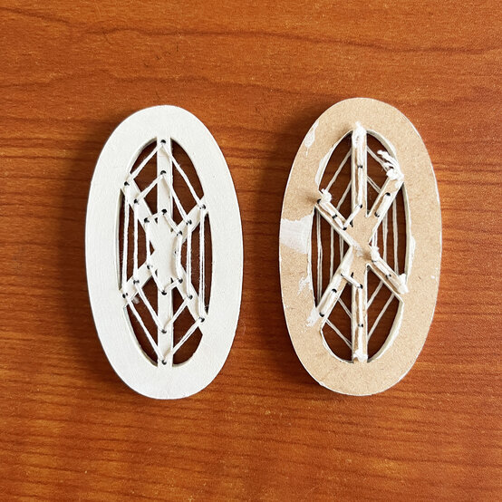 Idea_glowforge-how-to-make-a-halloween-sign_step7.JPG?sw=554&q=85