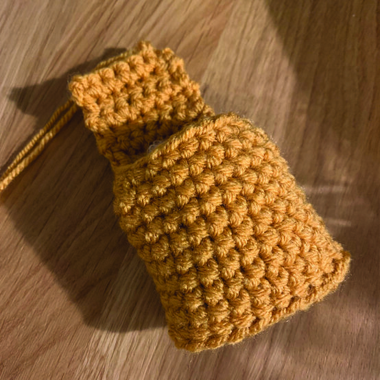 idea_How-to-Crochet-an-Amigurumi-Bear_Backpack.jpg?sw=554&q=85