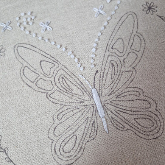 idea%5Fcandle%2Dwicking%2Dembroidery%2Dideas%5Fstep%2D25.jpg?sw=554&q=85