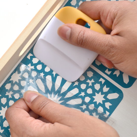 vinyl_tile_tray_10.jpg?sw=554&q=85