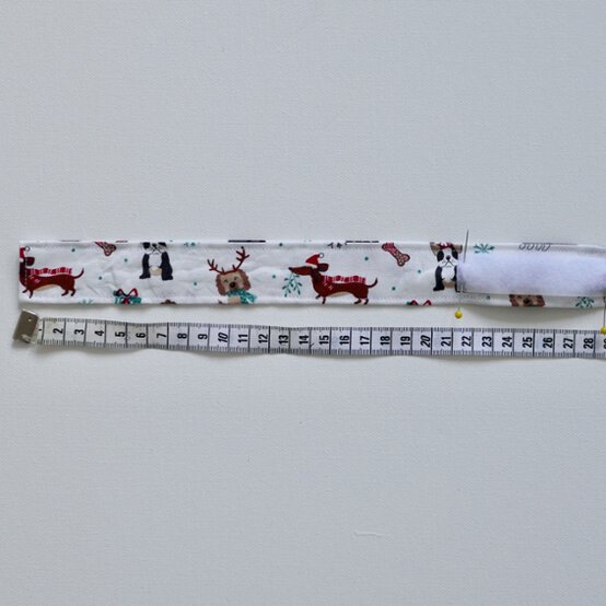 how_to_sew_a_dog_collar_step%208.jpeg?sw=554&q=85