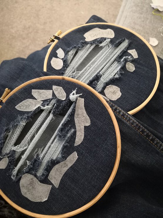 embroidered_jeans_1.jpg?sw=554&q=85