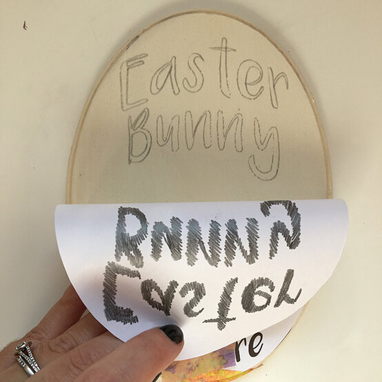 bunny_plaque_transfer_step_3.jpg?sw=554&q=85