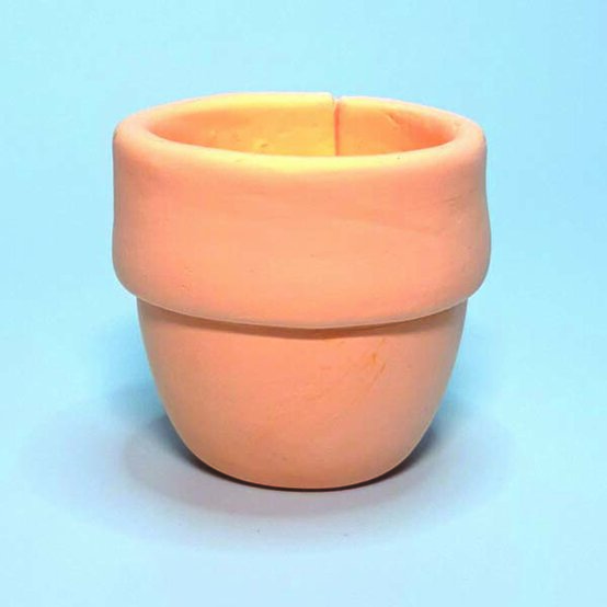 ideas%5Fclay%2Dcharacter%2Dprojects%2Dfor%2Dkids%5Fcactus%5Fstep%2D2d.jpg?sw=554&q=85