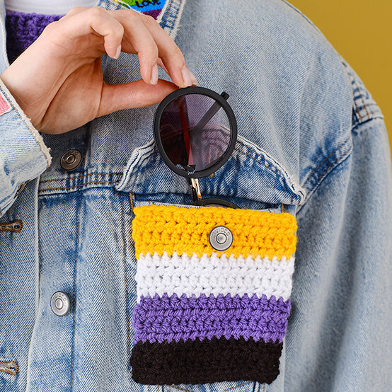 ways-to-customise-clothing-for-Pride_crochet-new.jpg?sw=554&q=85