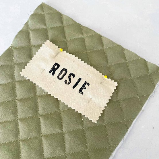 Idea_how-to-make-a-quilted-stocking_step9a.jpg?sw=554&q=85