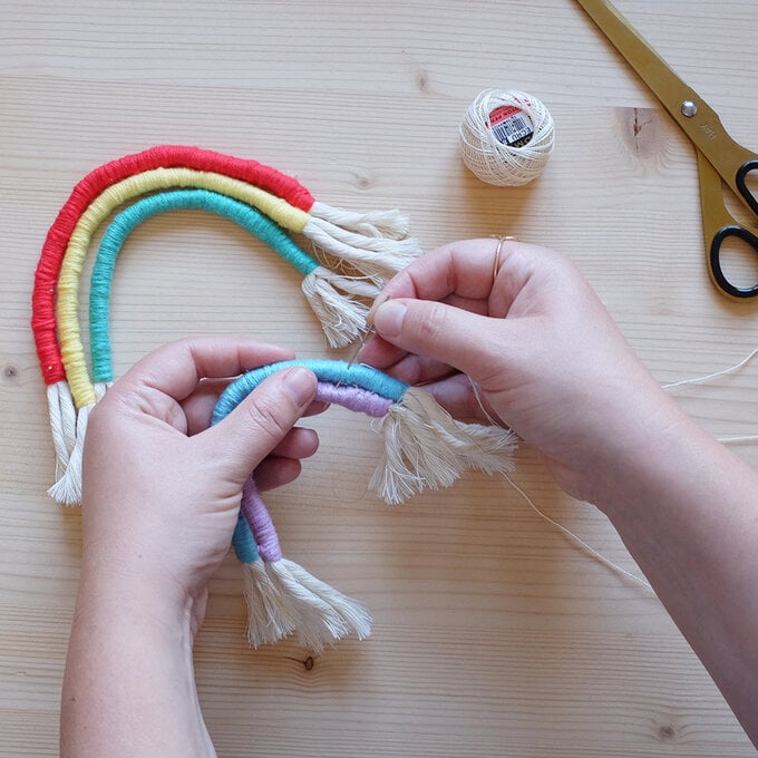 how_to_make_yarn-wrapped_rainbow_bunting_06.jpg?sw=680&q=85