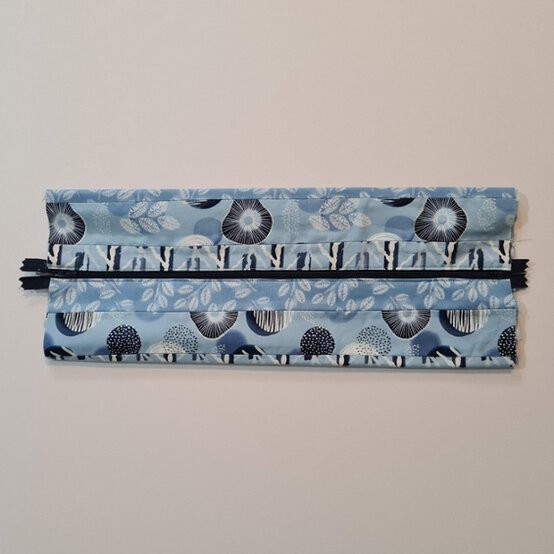 Idea_how-to-sew-a-patchwork-bag_step10b.jpg?sw=554&q=85