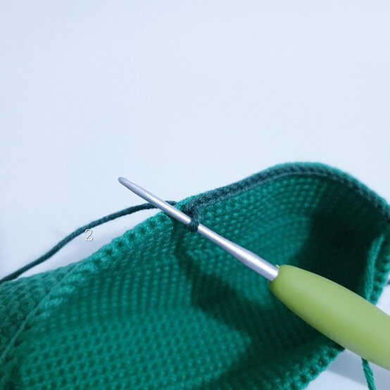 Idea_How-to-crochet-vegetables_Peas2.jpg?sw=554&q=85