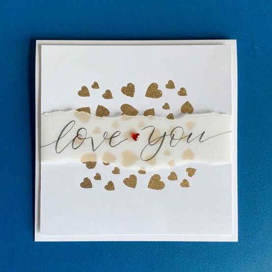 idea_anniversary-love-you-card-a_step7.jpg?sw=554&q=85