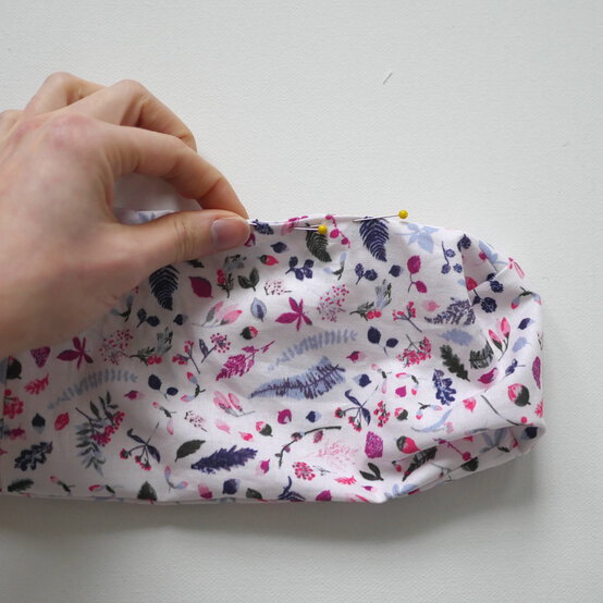 how_to_make_a_buttoned_gift_bag_step-14.jpg?sw=554&q=85