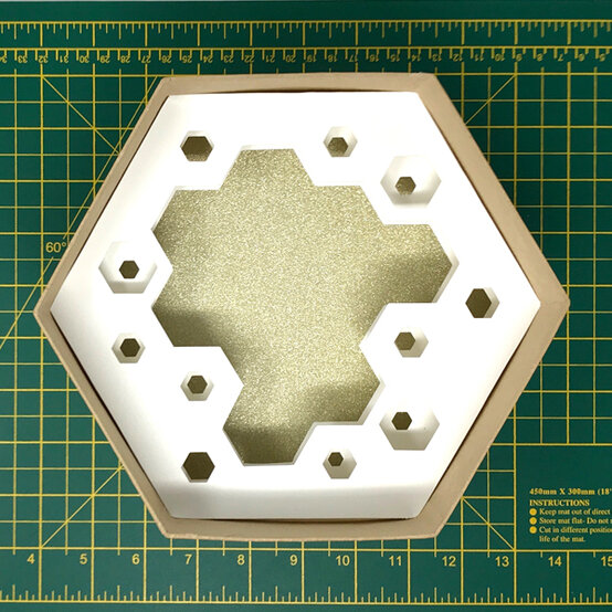 papercut-shadow-box_7_sq.jpg?sw=554&q=85