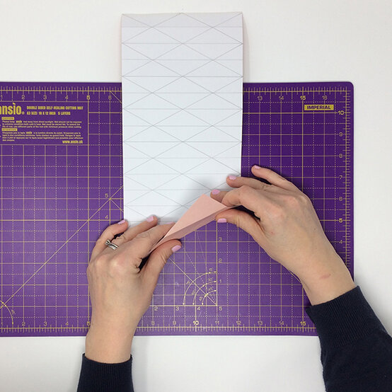 origami-redvase-photo5.jpg?sw=554&q=85