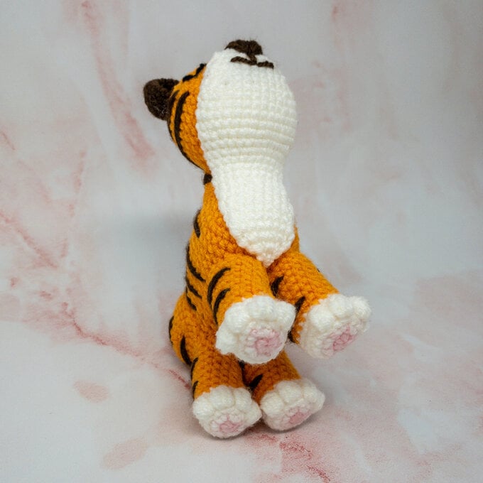 how-to-crochet-a-tiger-bottom.jpg?sw=680&q=85