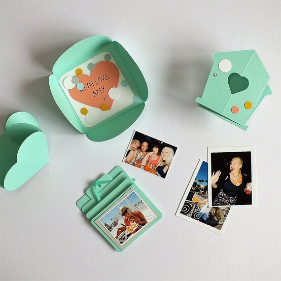 exploding_birthday_scrapbook_step_4.jpg?sw=554&q=85