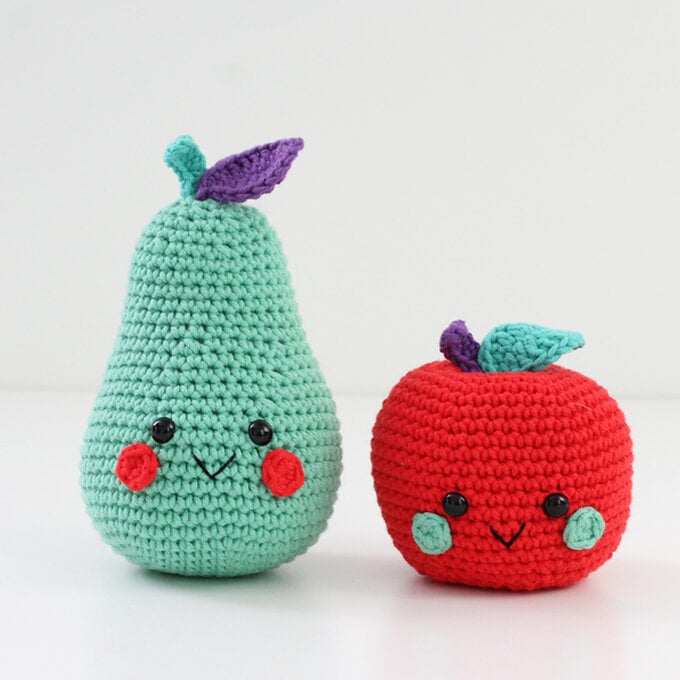 idea_get-started-in-crochet_apple.jpg?sw=680&q=85