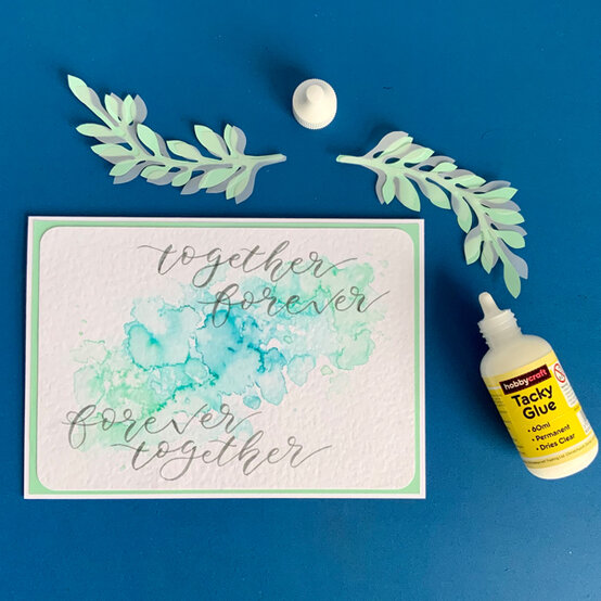 idea_anniversary-card_step7.jpg?sw=554&q=85