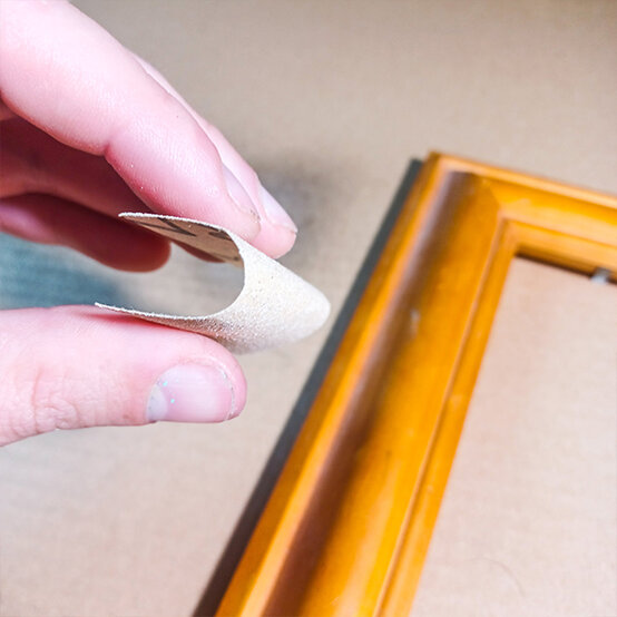 Frame%20Spray%20Paint_%20Step2b.jpg?sw=554&q=85