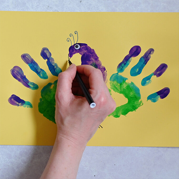 kids-handprint-art-ideas_peacock-4.jpg?sw=680&q=85