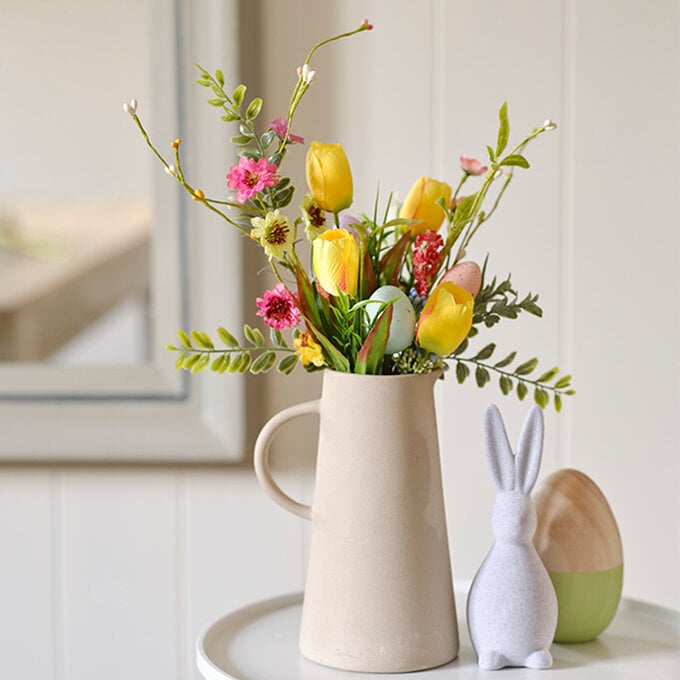 easter-table-decor-floral-picks.jpg?sw=680&q=85