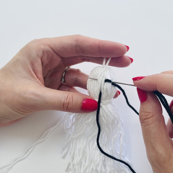 how-to-make-a-halloween-crochet-cushion-photo-5.jpg?sw=554&q=85