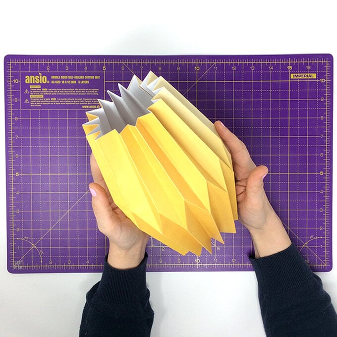 origami-yellowvase-photo8.jpg?sw=680&q=85