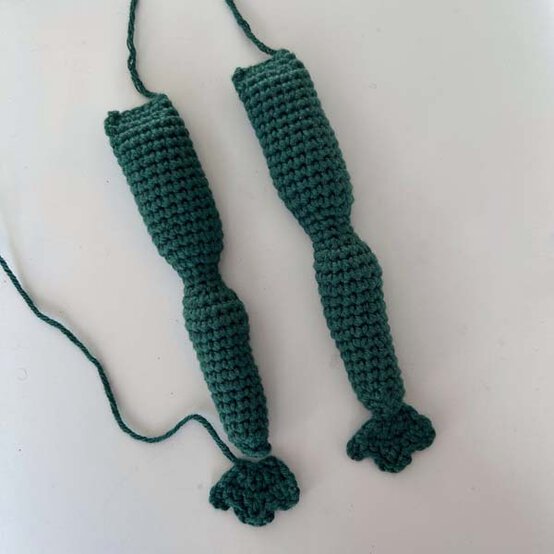 ideas%5Fhow%2Dto%2Dcrochet%2Dan%2Damigurumi%2Dfrog%5Flegs%2D5.jpg?sw=554&q=85