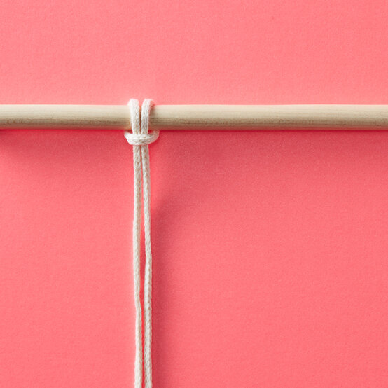 idea_get-started-in-macrame-lark_step4.jpg?sw=554&q=85