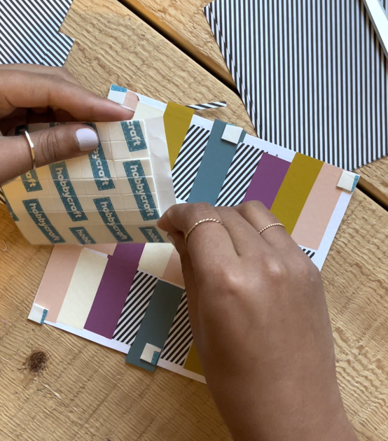 cricut_how_to_make_paper_wall_art_6.-box-frame.png?sw=554&q=85