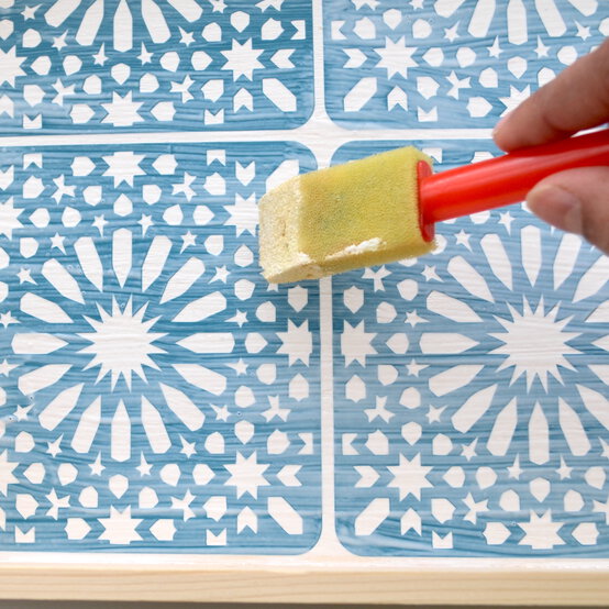 vinyl_tile_tray_11b.jpg?sw=554&q=85