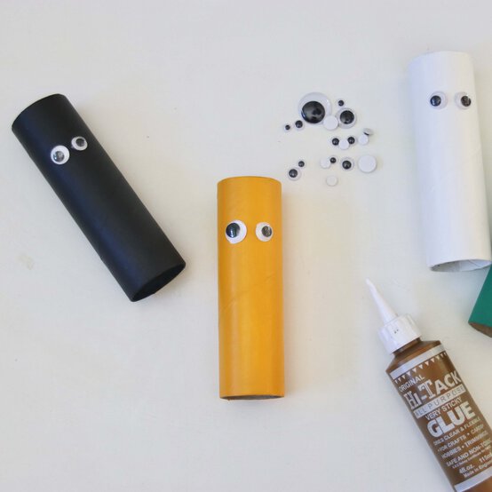 halloween-cardboard-tubes-2-square.jpg?sw=554&q=85