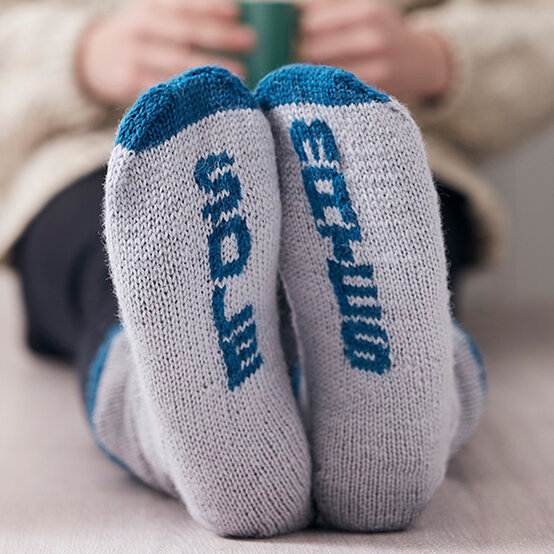 idea_get-started-in-knitting_socks.jpg?sw=554&q=85