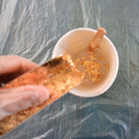 resin-cutting-board-step-4.jpg?sw=554&q=85