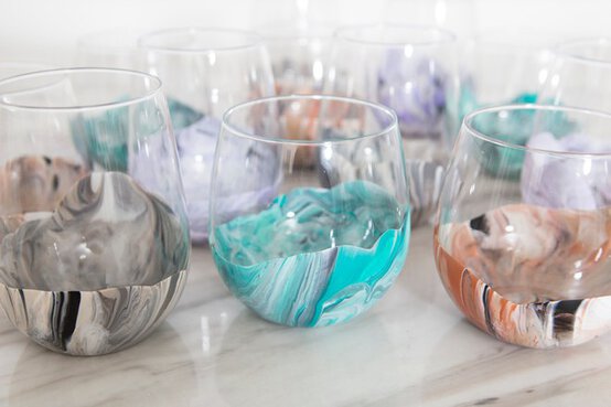 st-diy-easy-painted-marble-wine-glasses_0022.jpg?sw=554&q=85
