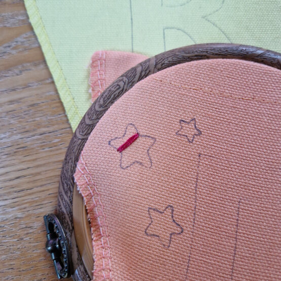 idea%5Fembroidered%2Dkids%2Dbunting%5Fstep%2D64.jpg?sw=554&q=85