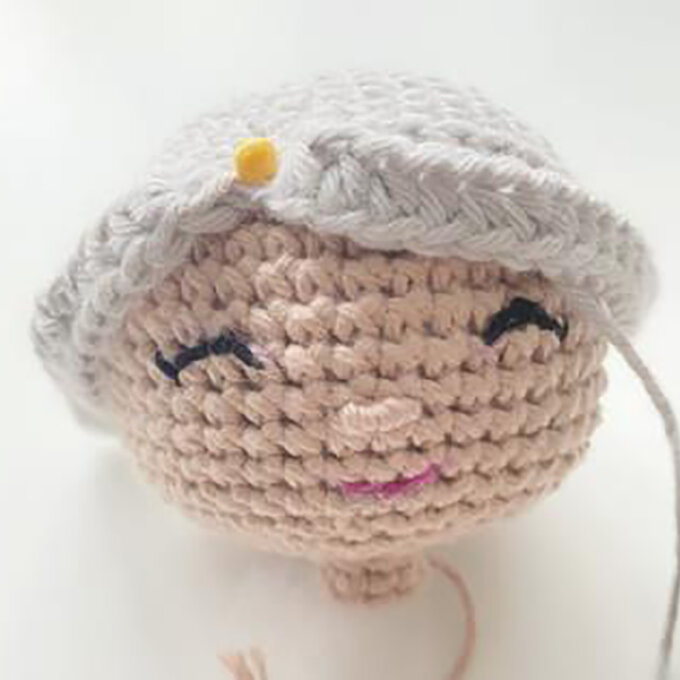 idea_how-to-crochet-amigurumi-mrs-claus_hair3.jpg?sw=680&q=85
